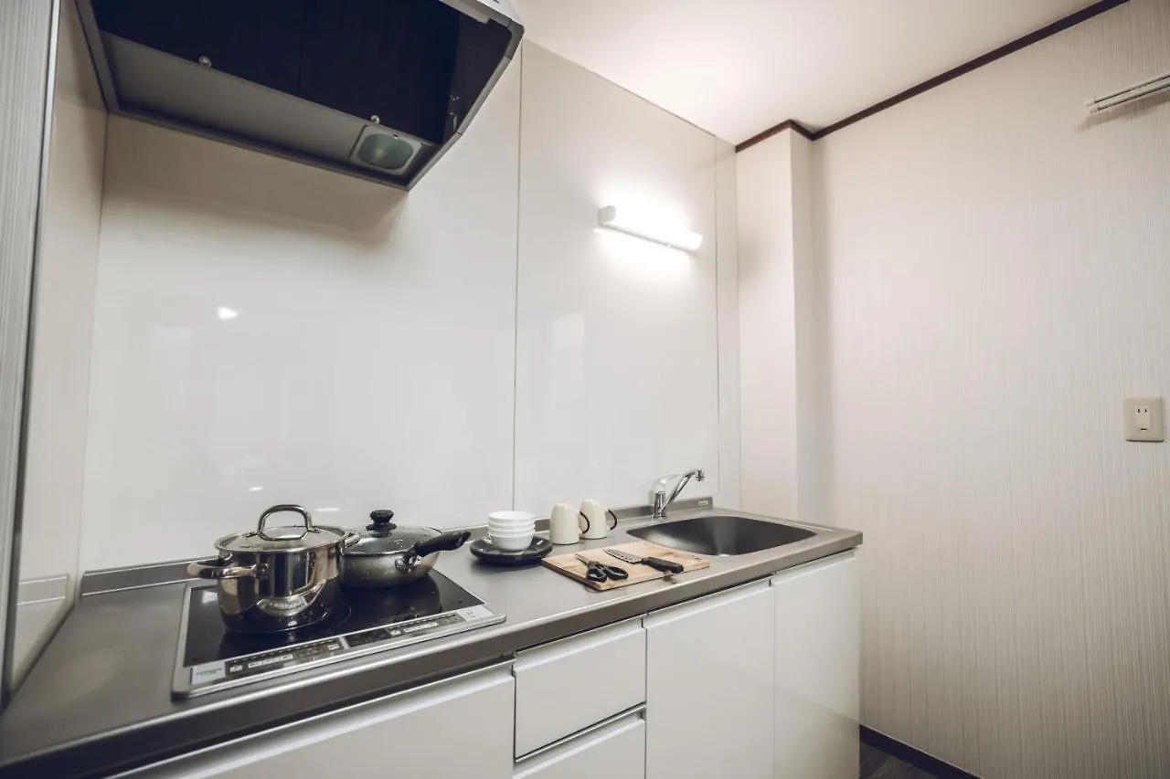 Liberty Palace Apartment2 Osaka 0*,  Japón